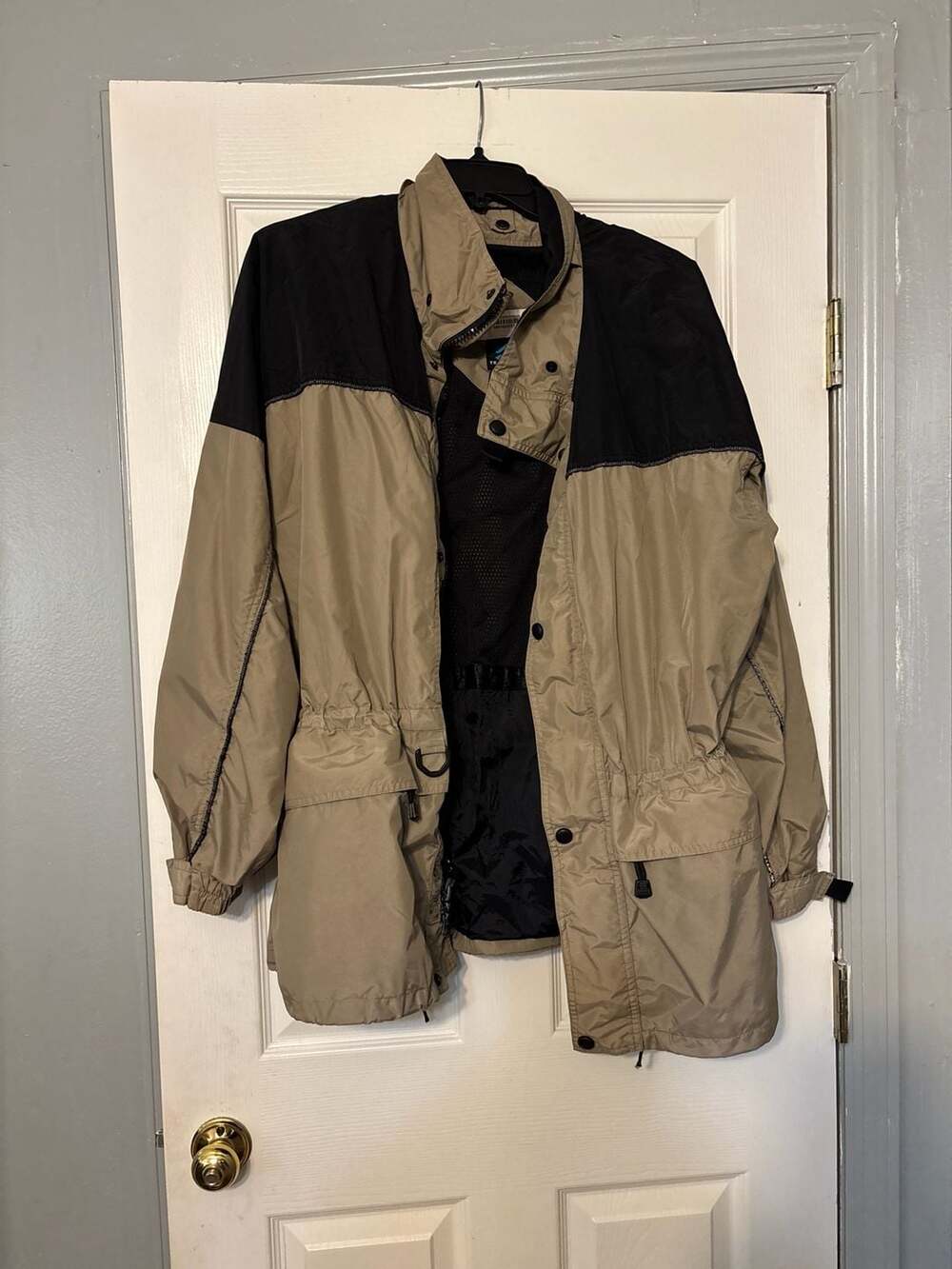 Tri-Mountain Disney Worldwide Services Colorblock Windbreaker Jacket Size L